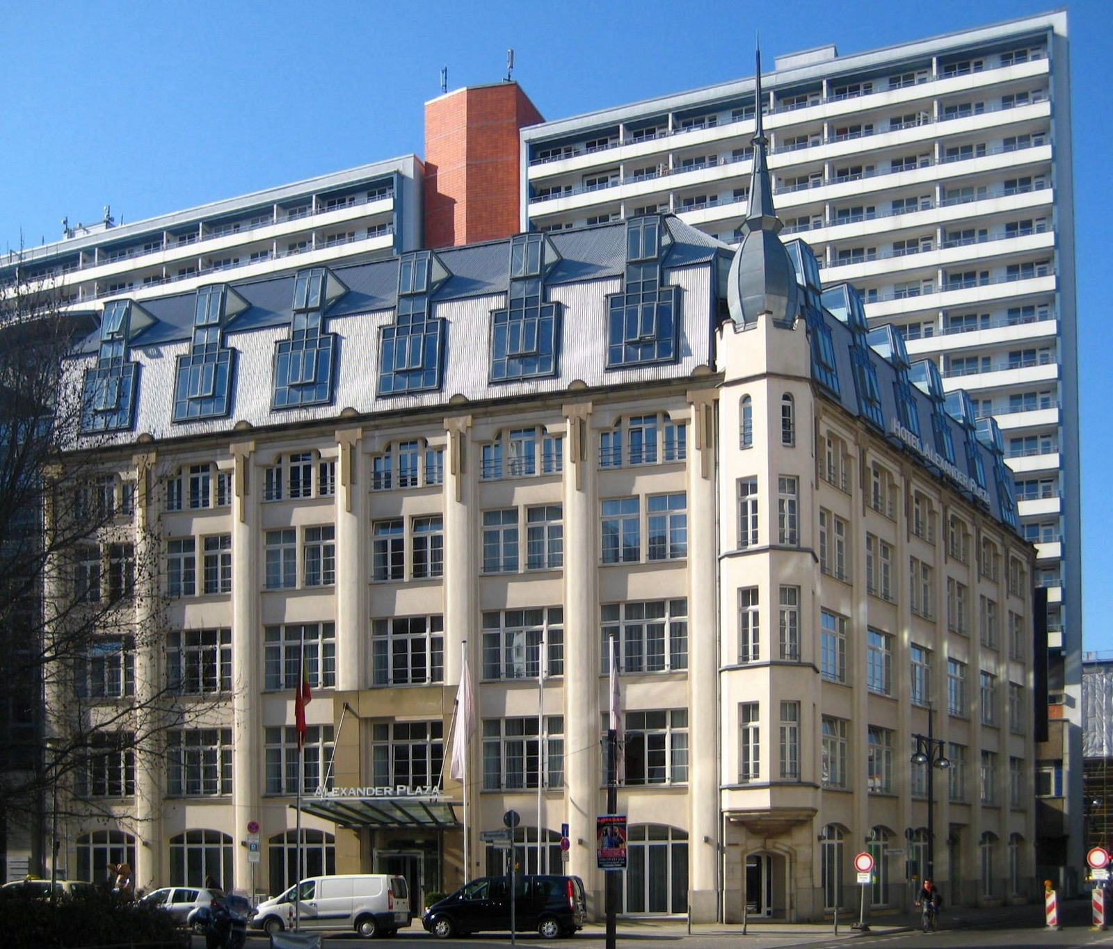 Historische Hotelfassade in Berlin Mitte, Rosenstraße.